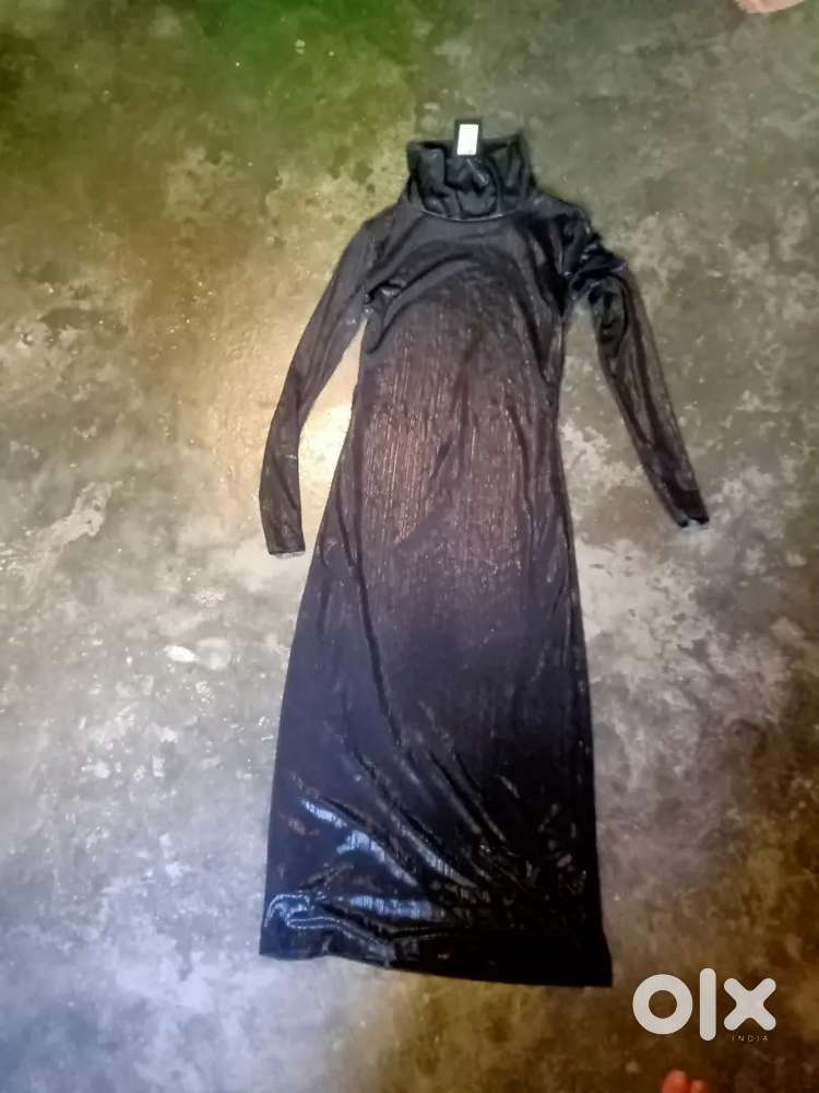 One Piece Dress Black Colour