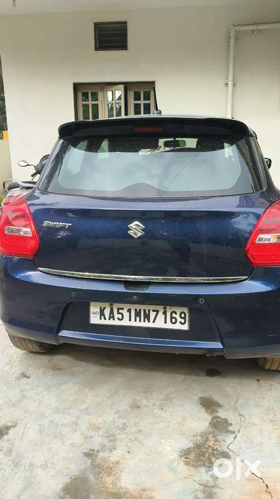 Maruti Suzuki Swift 2019 Vxi Automatic