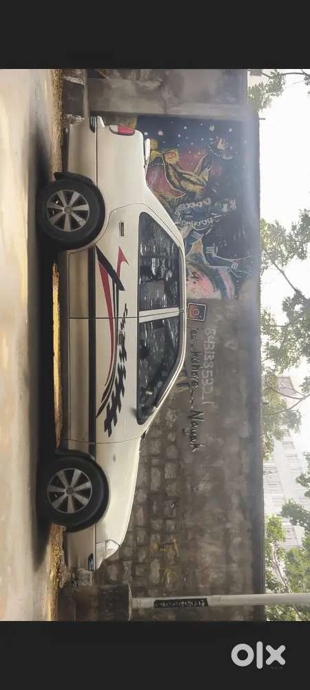 Maruti Suzuki Esteem 2007