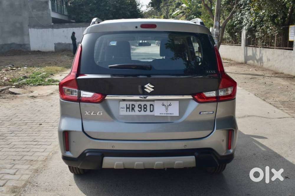 Maruti Suzuki Xl6 1.5 Zeta At, 2022, Petrol