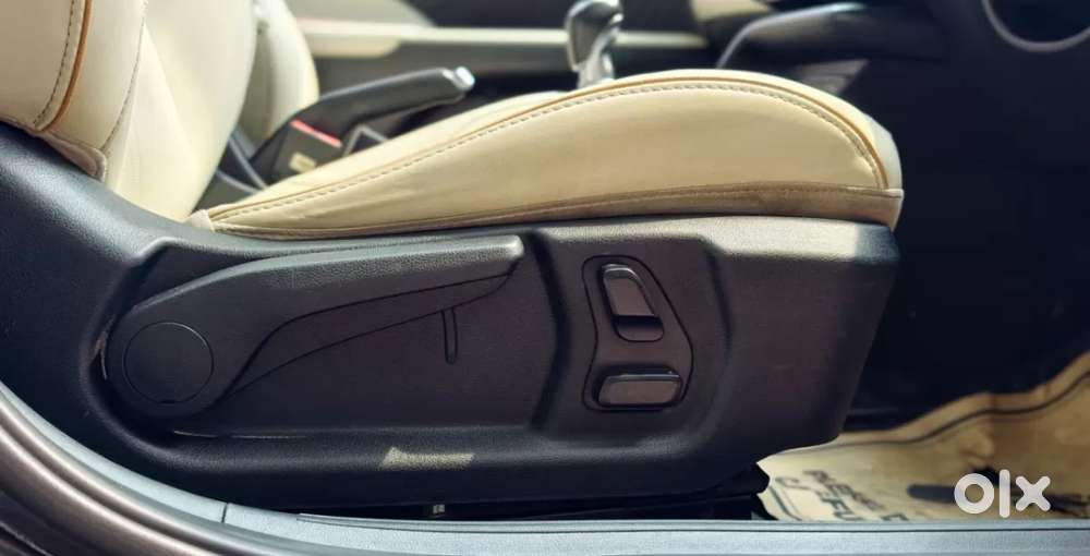 Hyundai Verna 1.5 Sx (o) Petrol Mt, 2024, Petrol