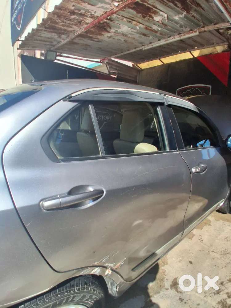 Maruti Suzuki Dzire 2021