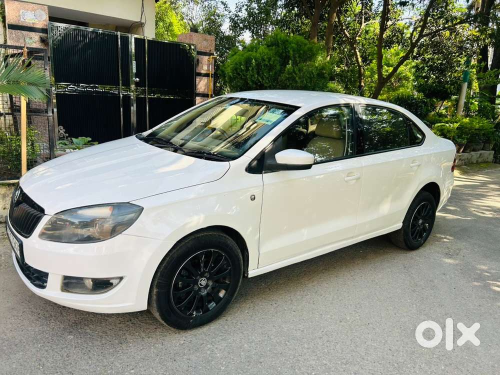 Skoda Rapid 2015 Diesel Automatic Black Edition Well Maintained