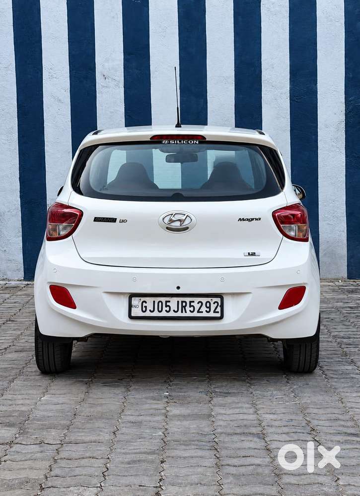 Hyundai Grand I10 Sportz, 2016, Petrol