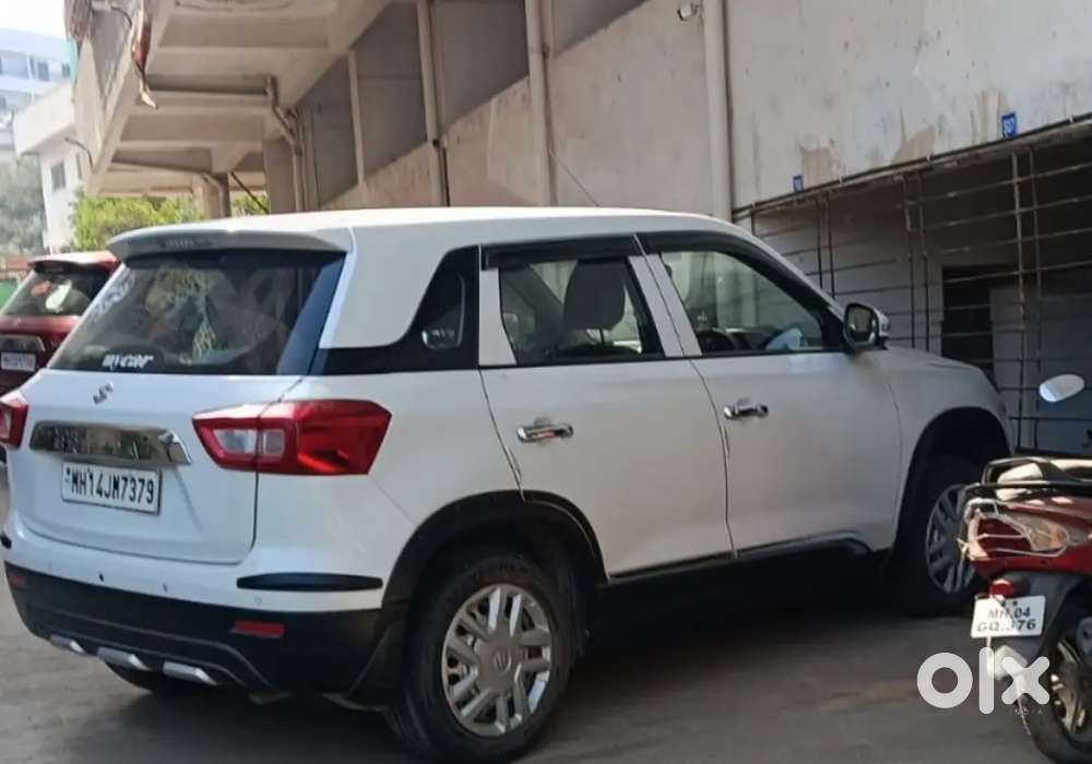 Maruti Suzuki Breeza Low K.m Only 24000 Running