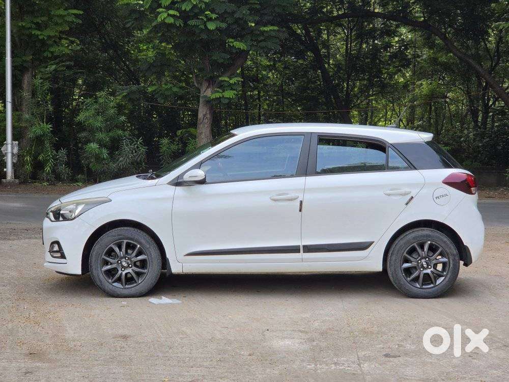 Hyundai I20 Sportz Plus, 2019, Petrol