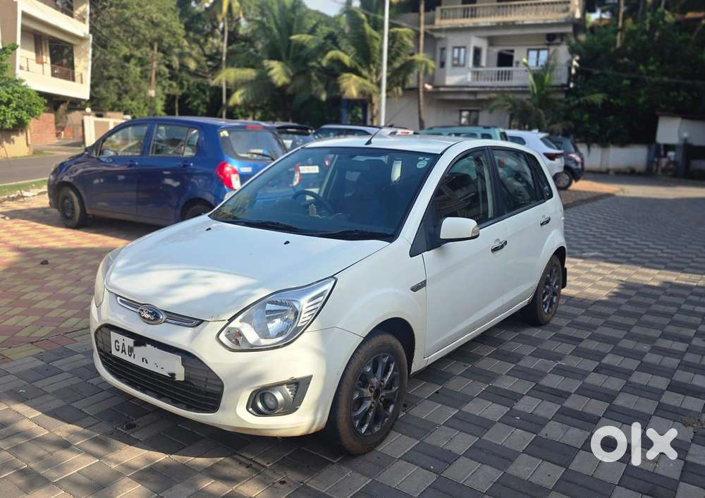 Ford Figo 1.2p Titanium Opt Mt, 2015, Petrol