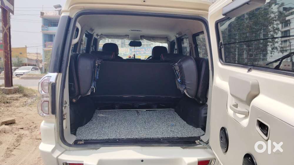 Mahindra Scorpio S6 Plus, 2016