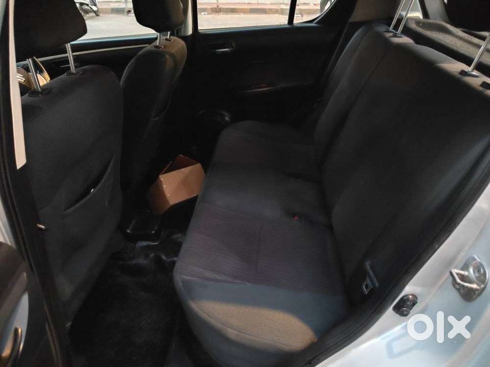 Maruti Suzuki Swift Vxi 1.2 Abs Bs-iv, 2017, Petrol