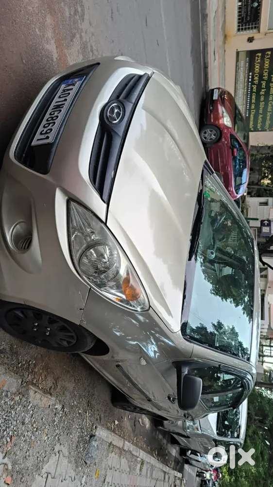 Hyundai I20 Magna Petrol 2011
