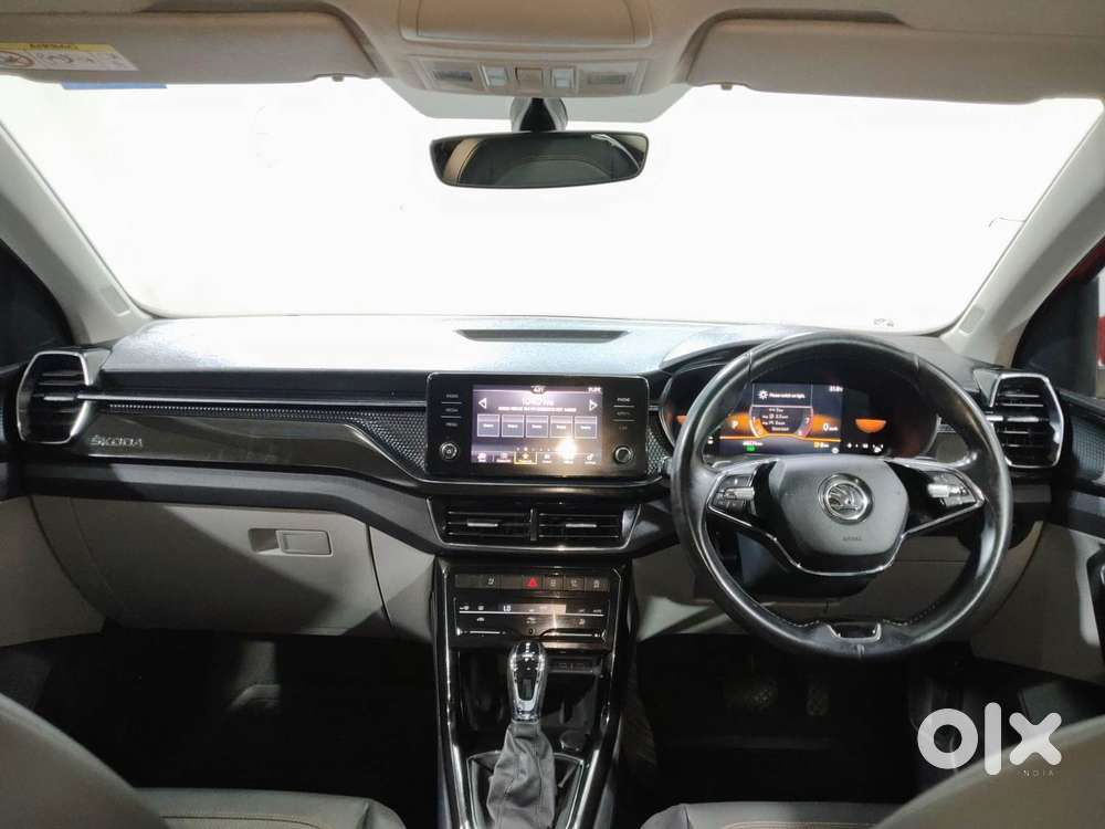 Skoda Kushaq Style 1.0l Tsi At, 2022, Petrol