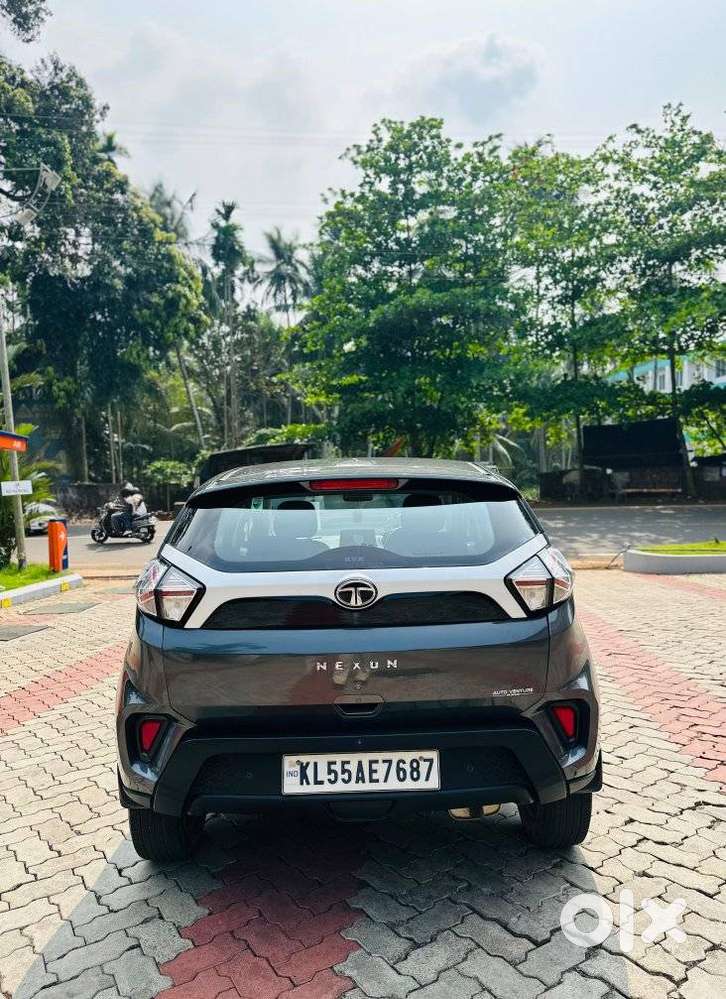Tata Nexon 1.2 Revotron Xe, 2022, Petrol