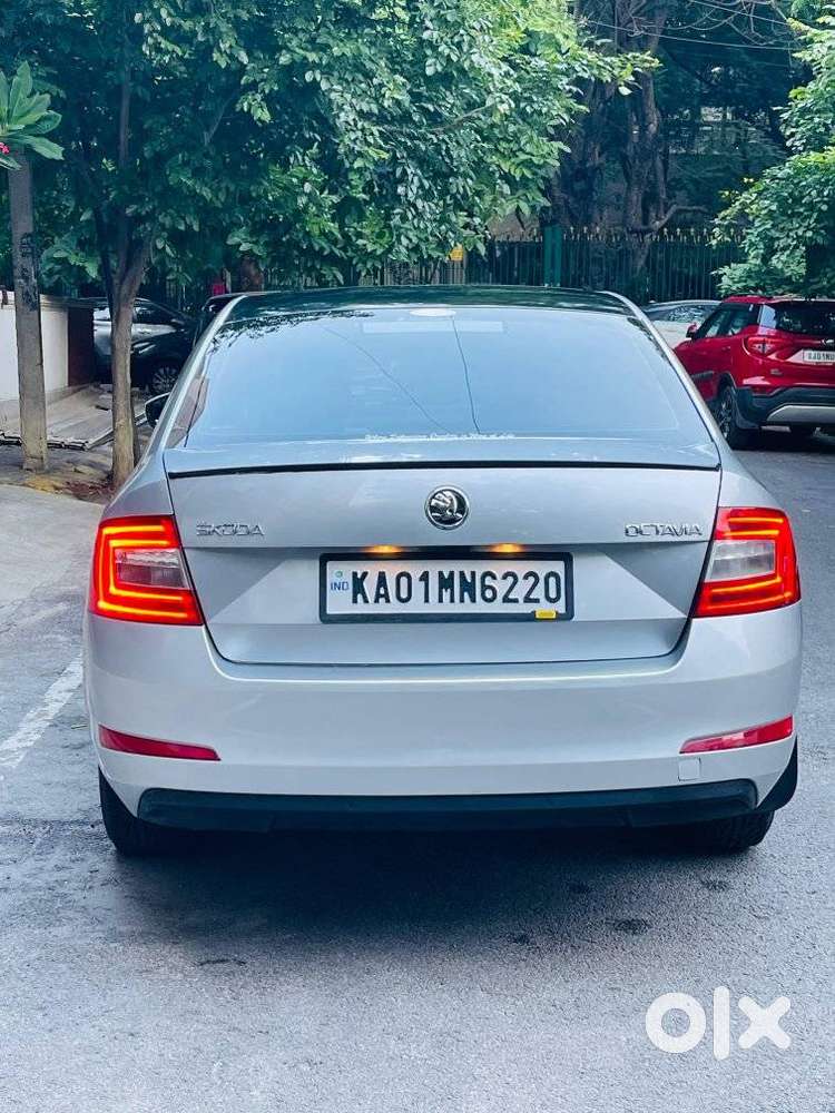 Skoda Octavia 2013-2017 Style Plus 1.8 Tsi At, 2016, Petrol