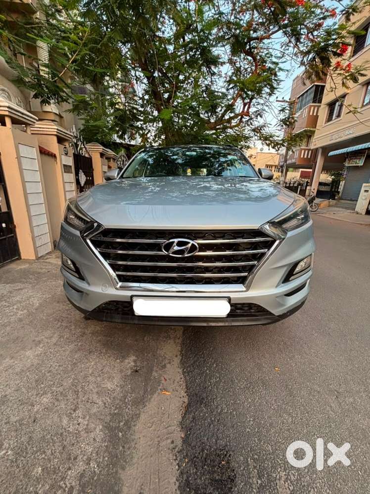 Hyundai Tucson 2.0 Petrol Automatic  Premium Variant