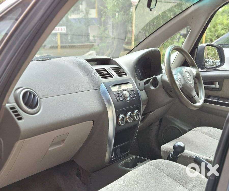 Maruti Suzuki Sx4 Zxi (opt), 2010, Cng & Hybrids