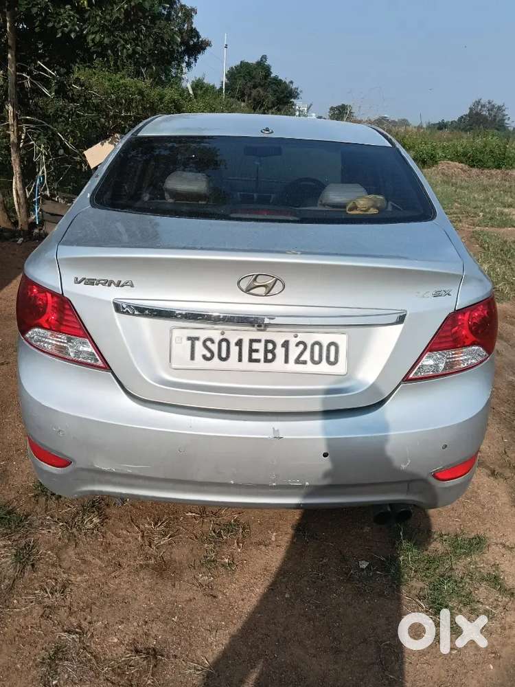 Hyundai Verna 2014 Diesel 150000 Km Driven