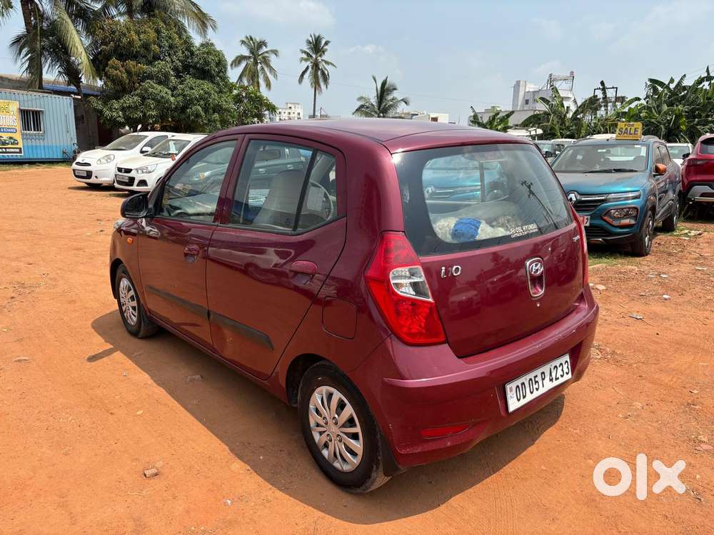 Hyundai I10 Sportz, 2015, Petrol