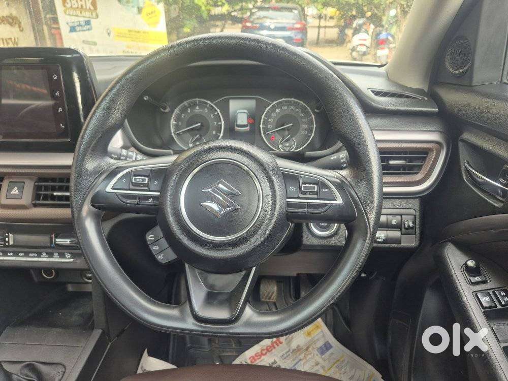 Maruti Suzuki Brezza Zxi S-cng, 2024, Cng & Hybrids