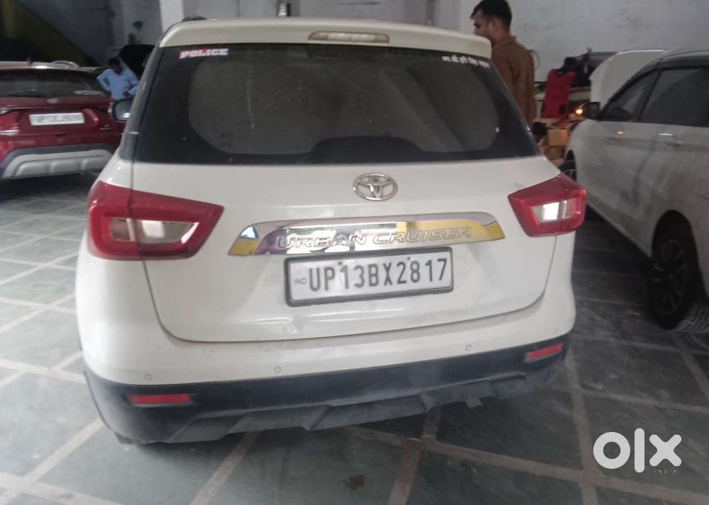 Toyota Car Urban Cruser Cng