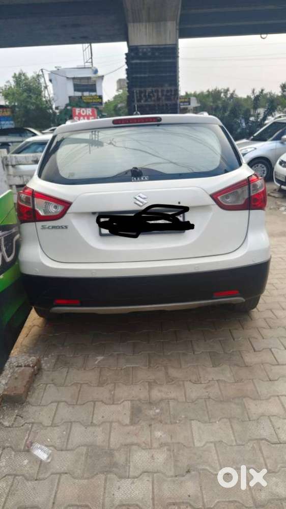 Maruti Suzuki S Cross Alpha Shvs, 2016