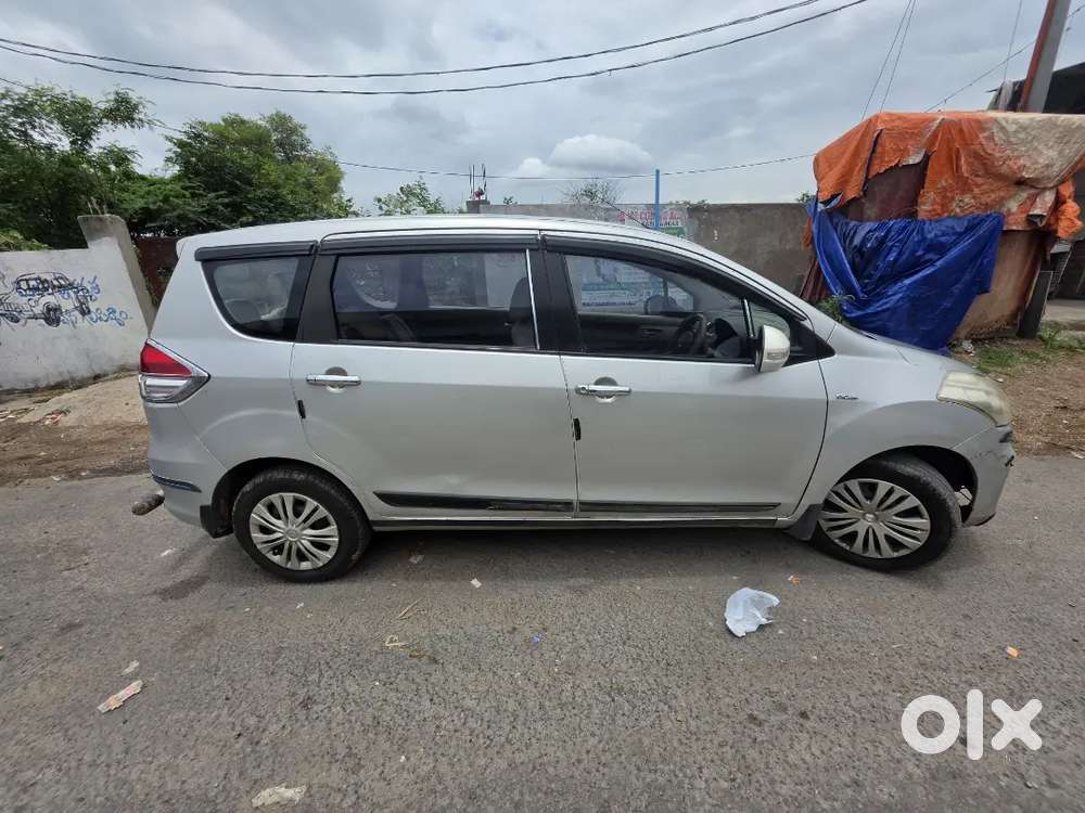 Maruti Suzuki Ertiga Zdi 2014
