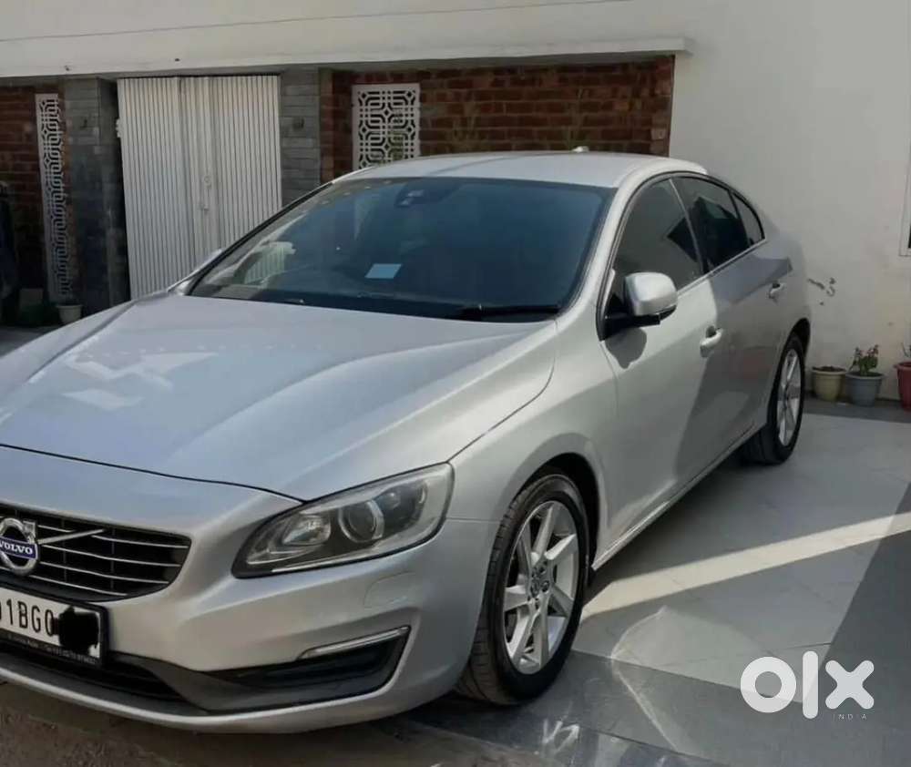 Volvo S60 2015 Diesel Well Maintained