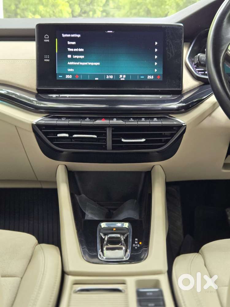 Skoda Octavia 2.0 Style Tsi At, 2022, Petrol