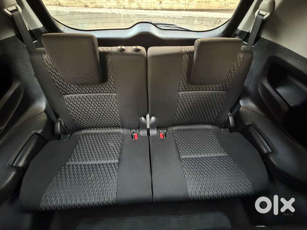 Toyota Innova Crysta