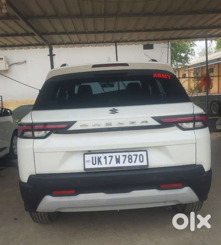Maruti Suzuki Brezza 2024 Petrol 35000 Km Driven