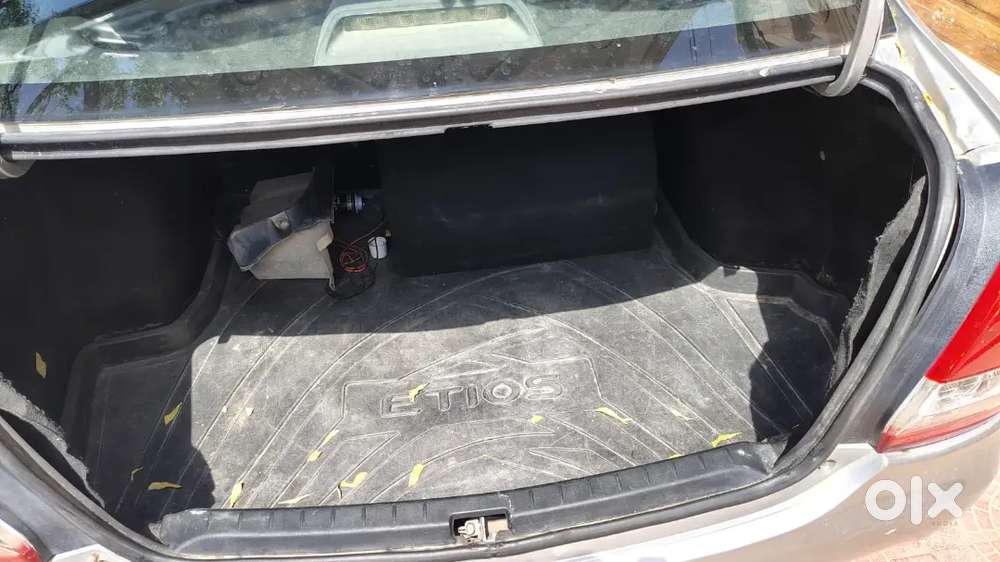 Toyota Etios 2011 Petrol 95000 Km Driven