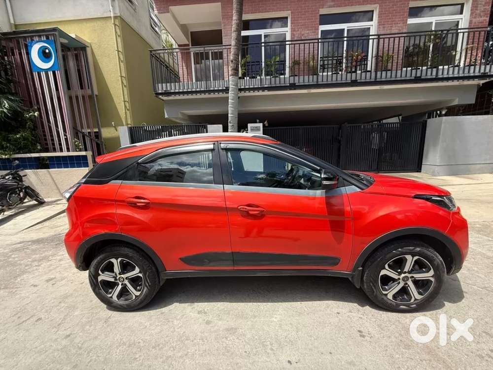 Tata Nexon 1.5 Revotorq Xz Plus Hs Dark Edition, 2022, Petrol