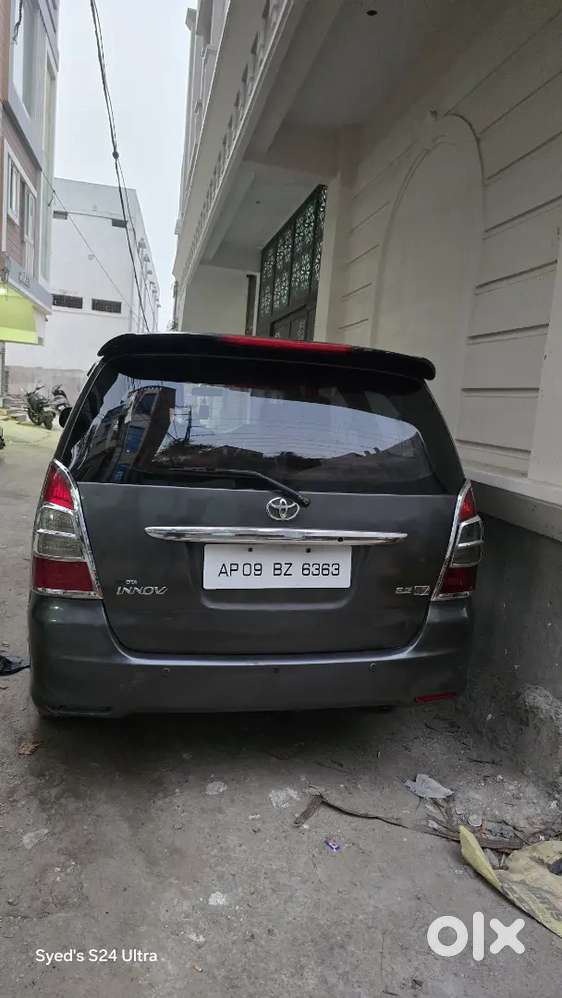 Toyota Innova 2010 Diesel Well Maintained
