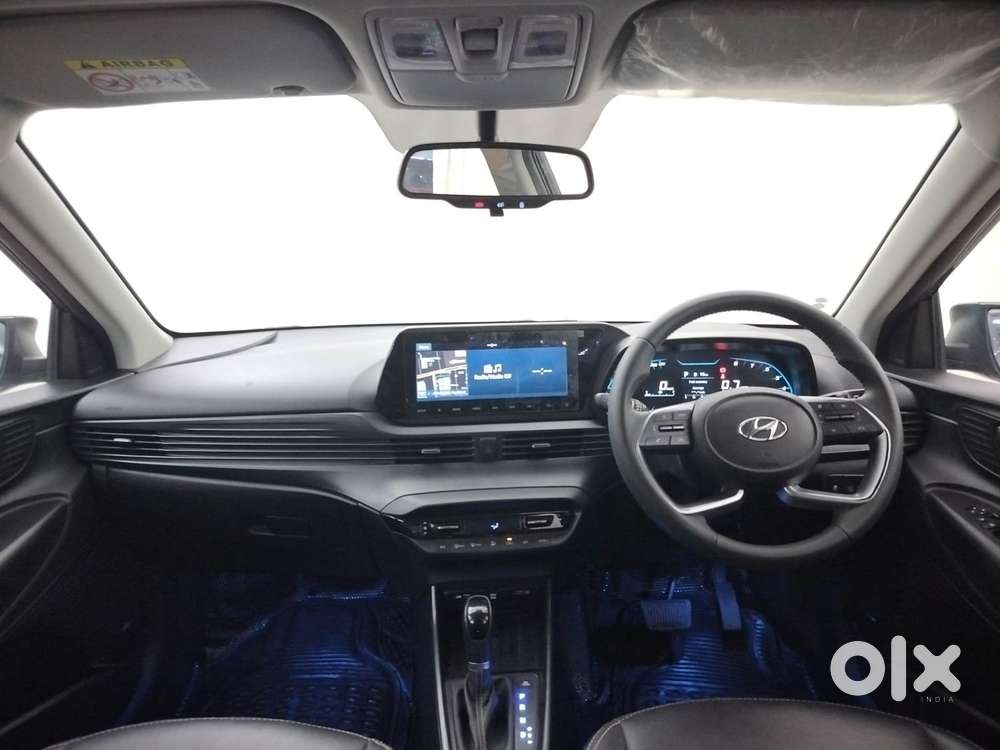 Hyundai I20 Asta (o) 1.2 Ivt, 2023, Petrol