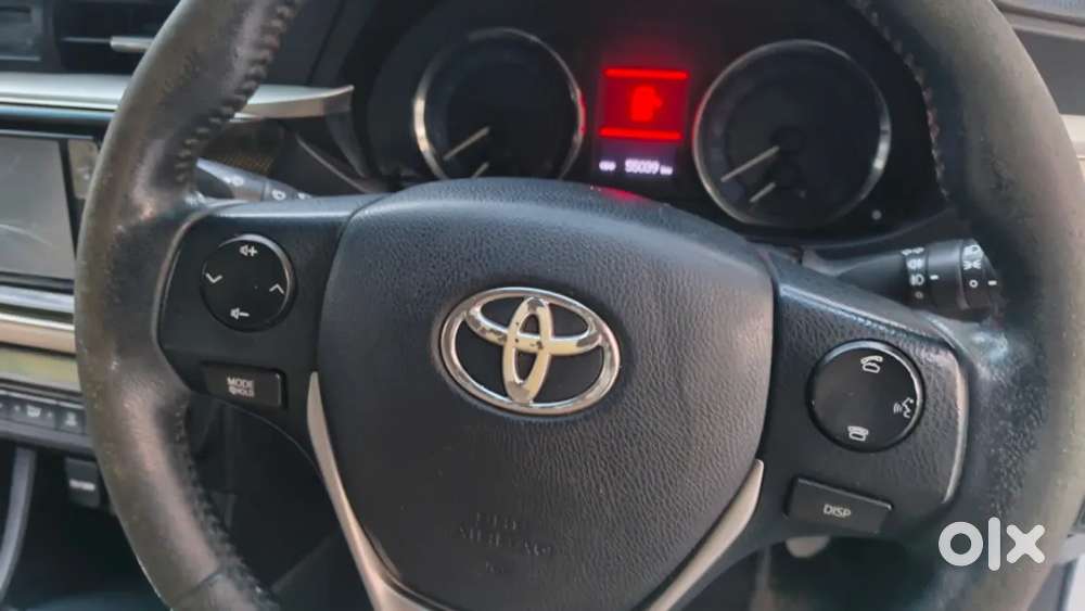 Toyota Corolla Altis 1.8 G, 2015, Petrol