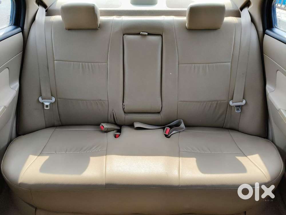 Maruti Suzuki Swift Dzire 1.3 Vxi, 2016, Petrol