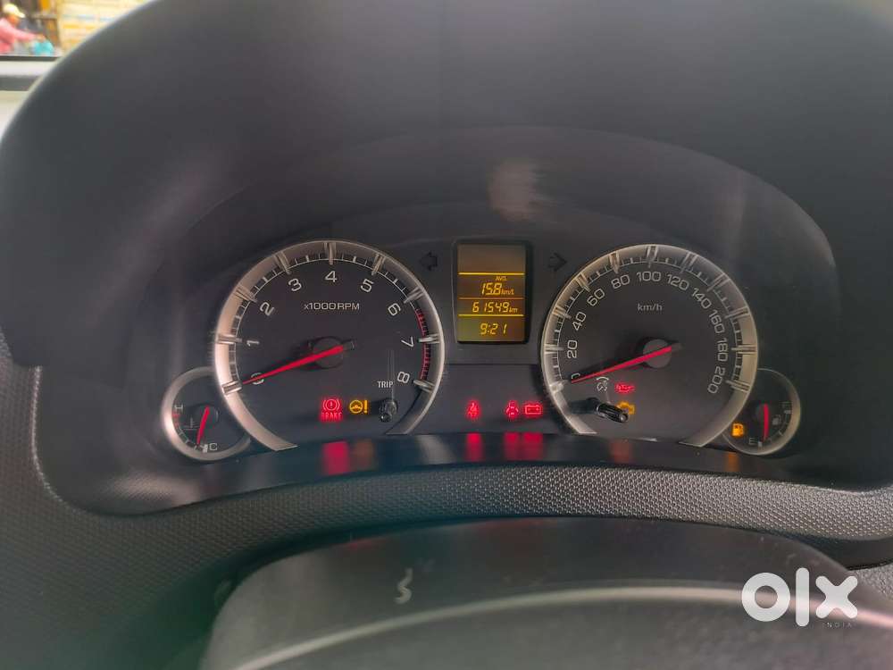 Maruti Suzuki Swift Vxi 1.2 Abs Bs-iv, 2013, Petrol