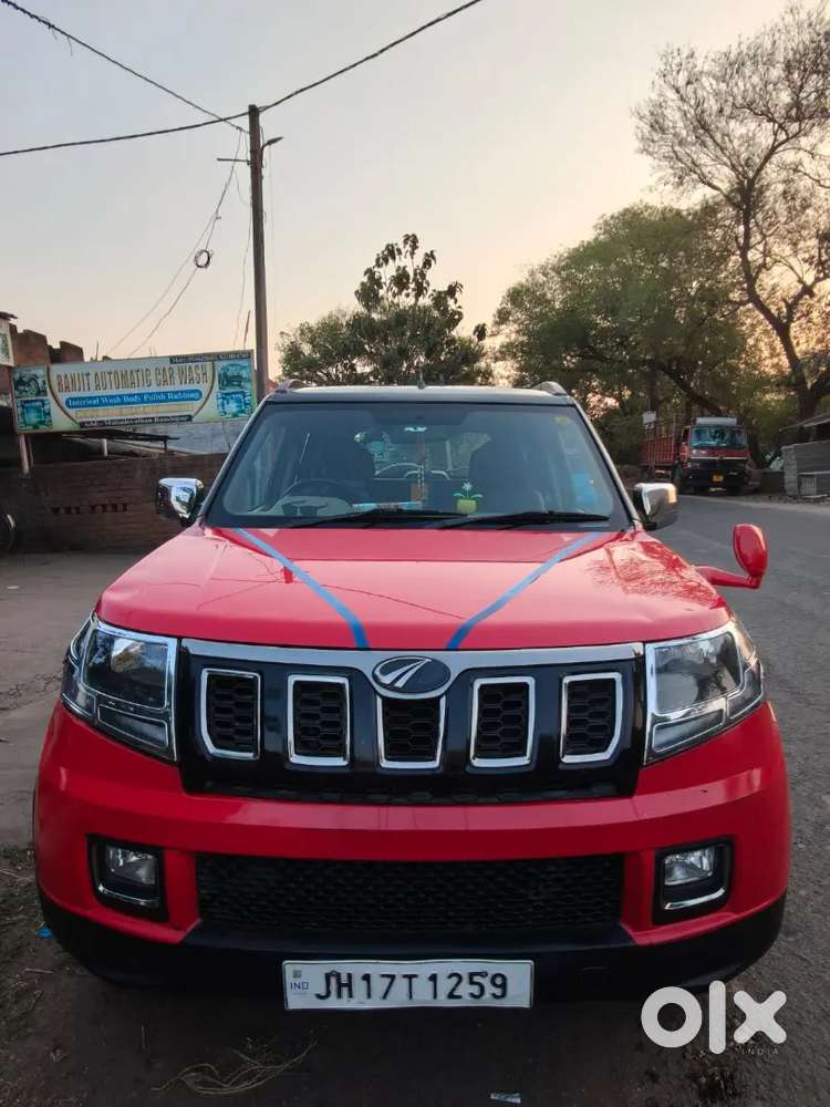 Mahindra Tuv 300 2020