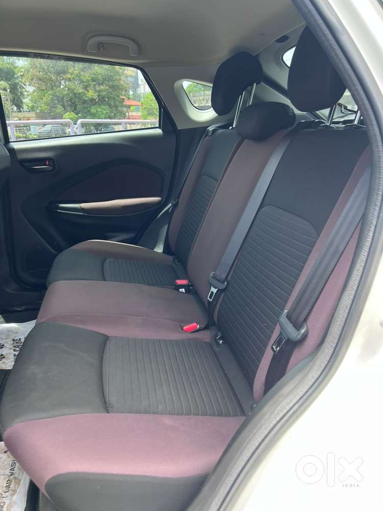 Maruti Suzuki Fronx Delta Plus 1.2 Ags, 2024