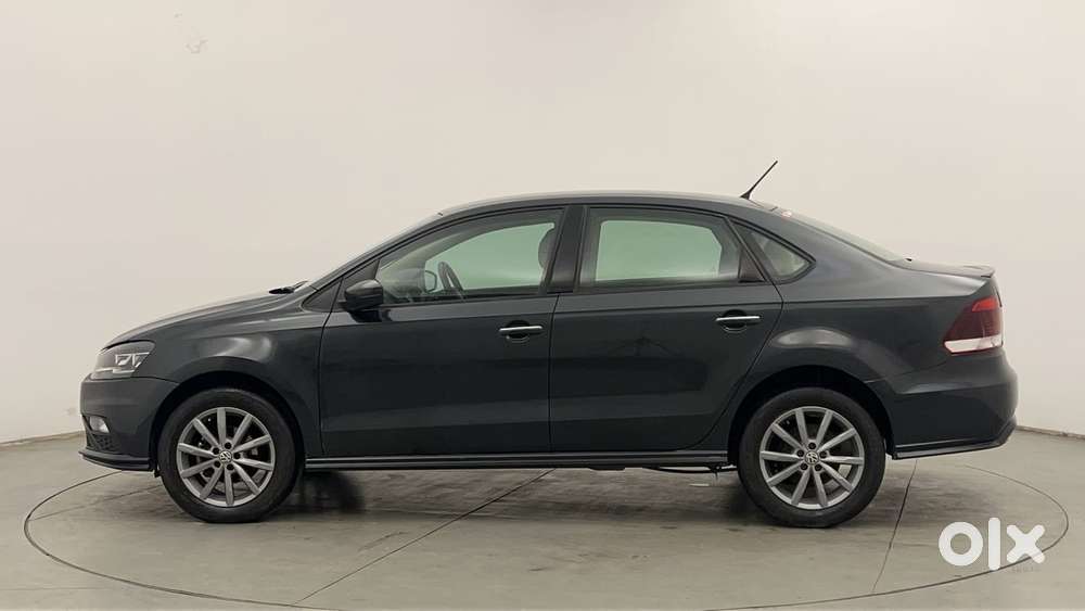 Volkswagen Vento 1.0 Highline Plus At, 2022, Petrol