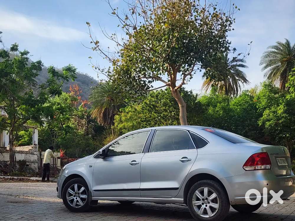 Volkswagen Vento 2010 Petrol 89000 Km Driven