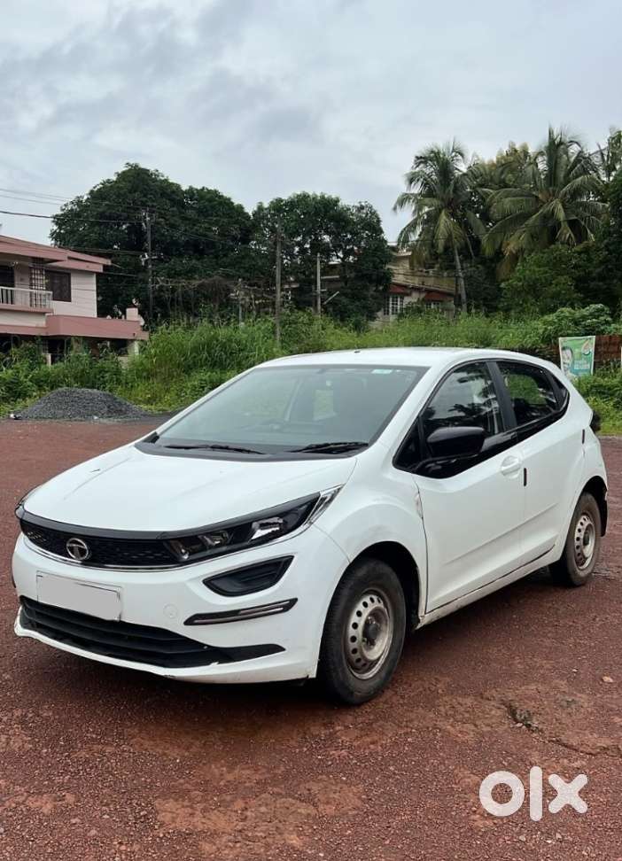 Tata Altroz Xe Petrol, 2021, Petrol