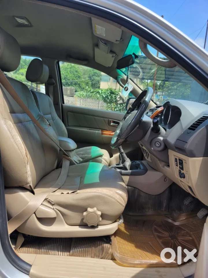 Toyota Fortuner, 2011, Diesel