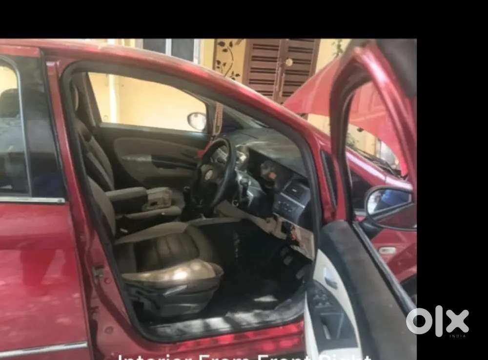 Fiat Linea 2009 Diesel 120000 Km Driven