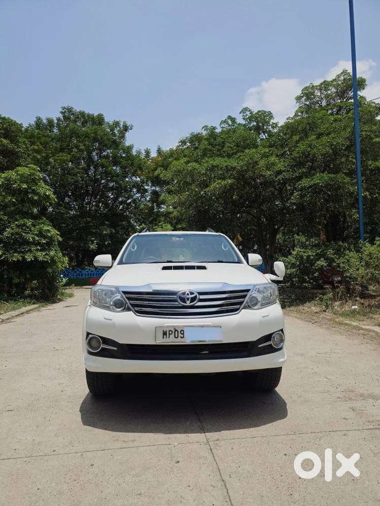 Toyota Fortuner 3.0 4x4 Automatic, 2015, Diesel