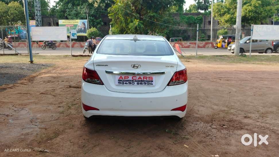 Hyundai Verna [ ] Fluidic 4s 1.6 Crdi Sx (o) At, 2015