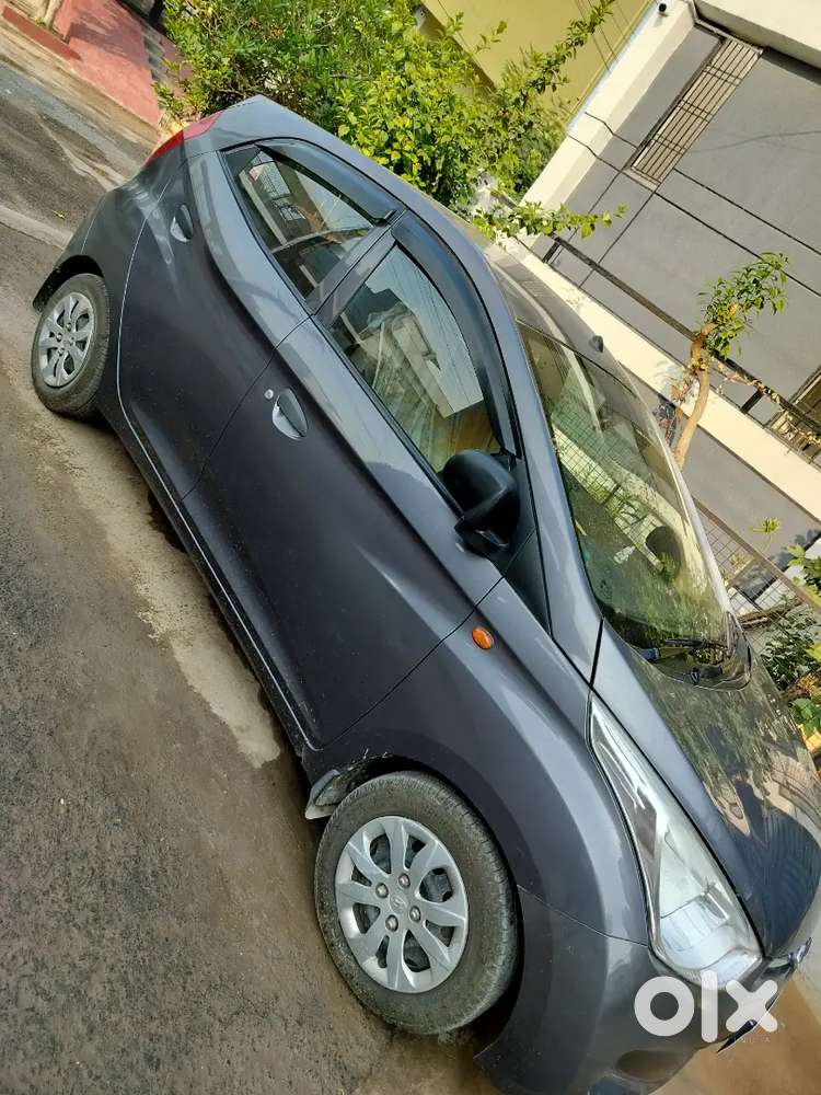 Hyundai Eon 2017 Model 1st Hand Driven Only 42000 Kms.
