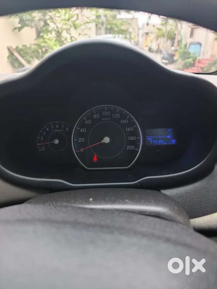 Hyundai I10 Sportz Petrol 2011