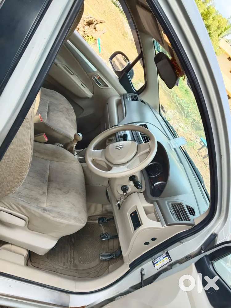 Maruti Suzuki Ertiga 2012 Diesel Car. L.