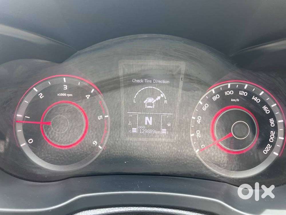 Mahindra Xuv300 W8 Option Diesel, 2021, Diesel