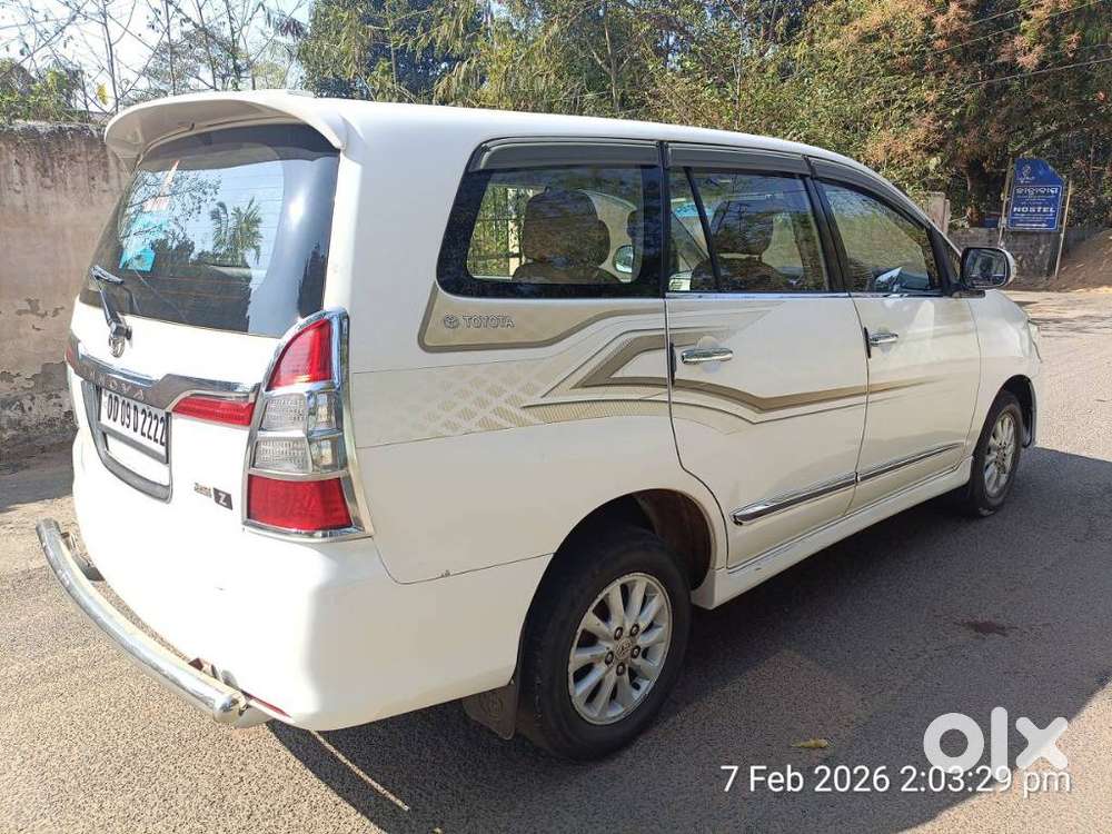 Toyota Innova 2.5 Z Diesel 7 Seater, 2014, Diesel